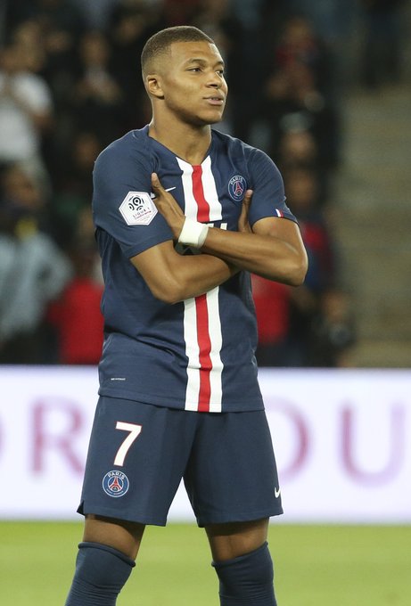 莫雷托：热格罗瓦想在尤文证明自己，尤文也没考虑让其离队（莫雷托：热格罗瓦渴望在尤文立足，尤文暂未考虑放人）