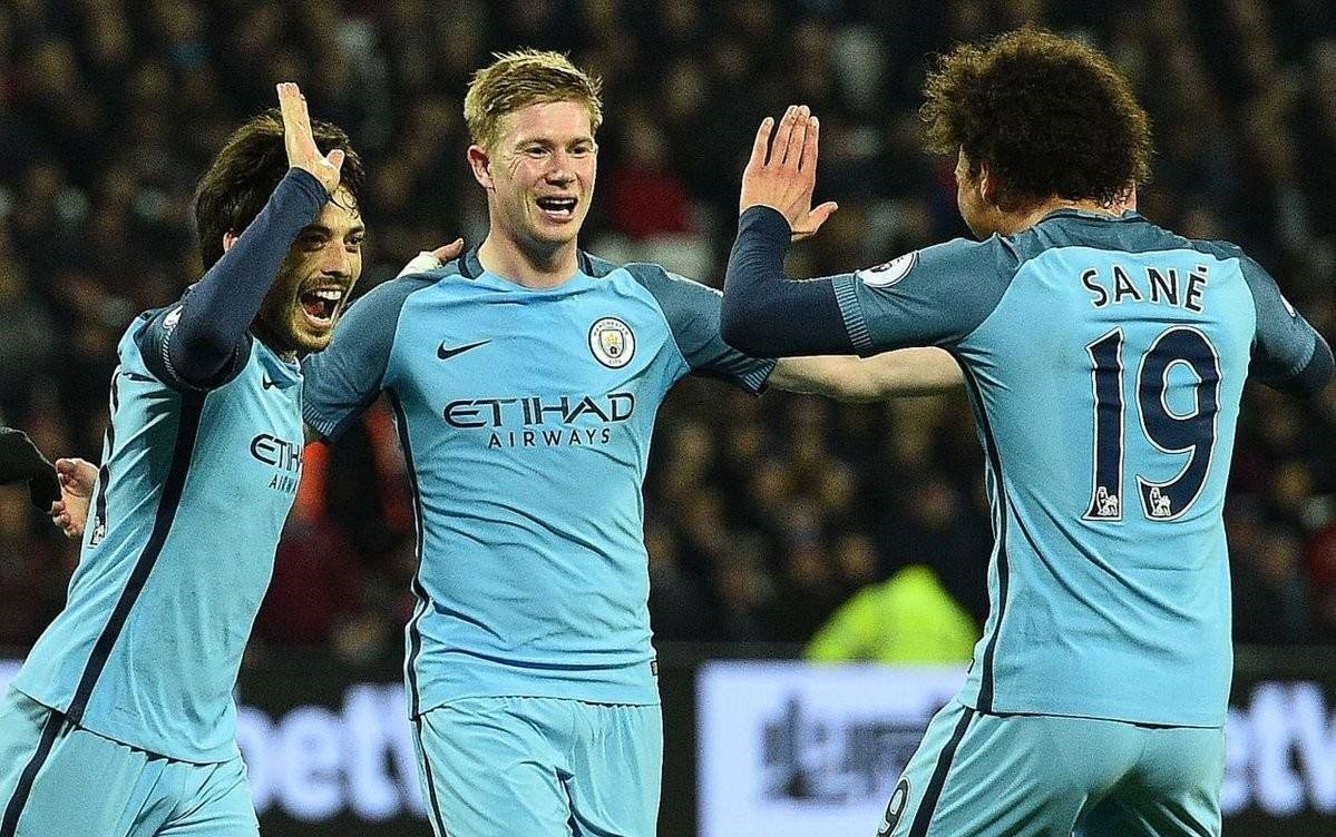 曼城过往6战多特仅1负，两队近4次交手曼城3胜1平（曼城近6战多特仅败1场，近4次交锋取得3胜1平）