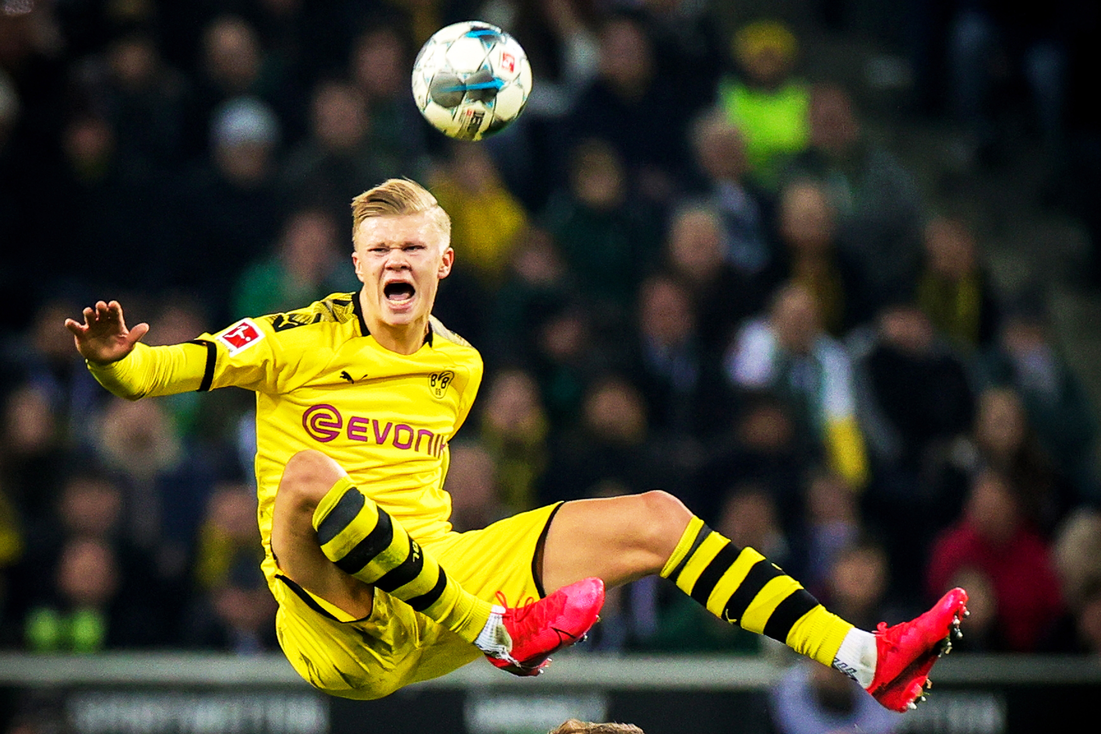 6次扑救客场零封尤文，都灵门将帕莱亚里当选德比全场最佳（客场6次神扑零封尤文，都灵门将帕莱亚里荣膺德比最佳）